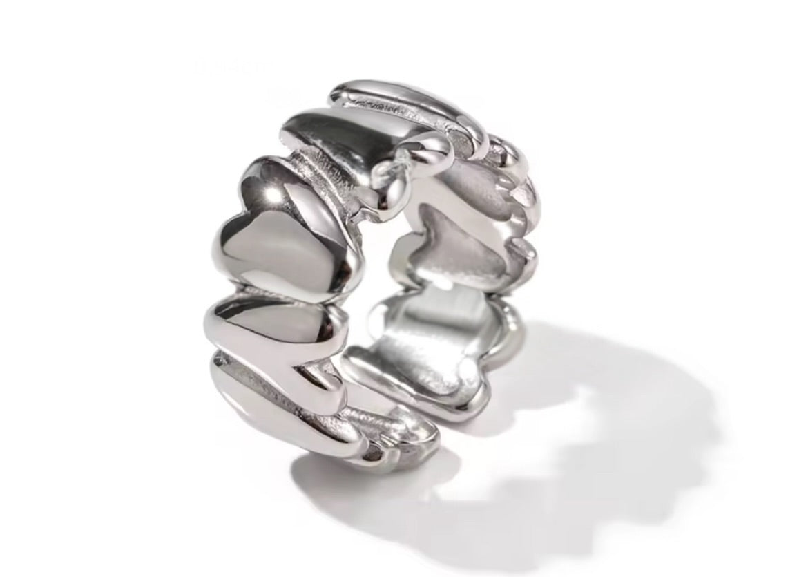 Delia Ring