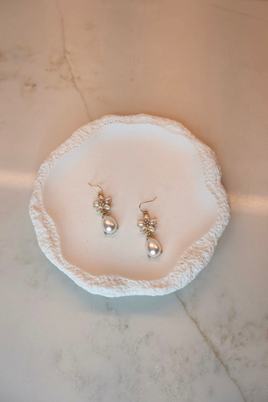 Aira Earring